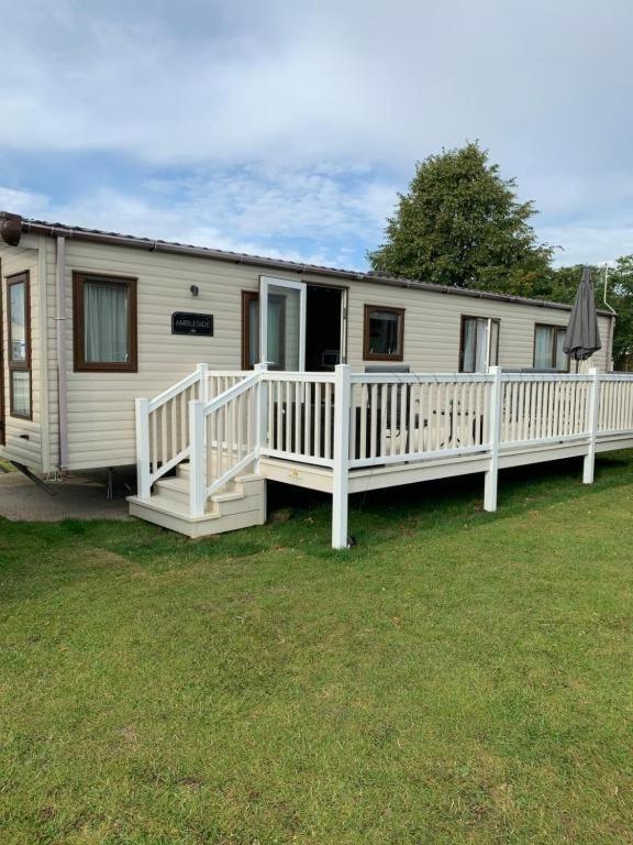 Belton with Browston Norfolk Caravan Staycation Pet Friendly מראה חיצוני תמונה